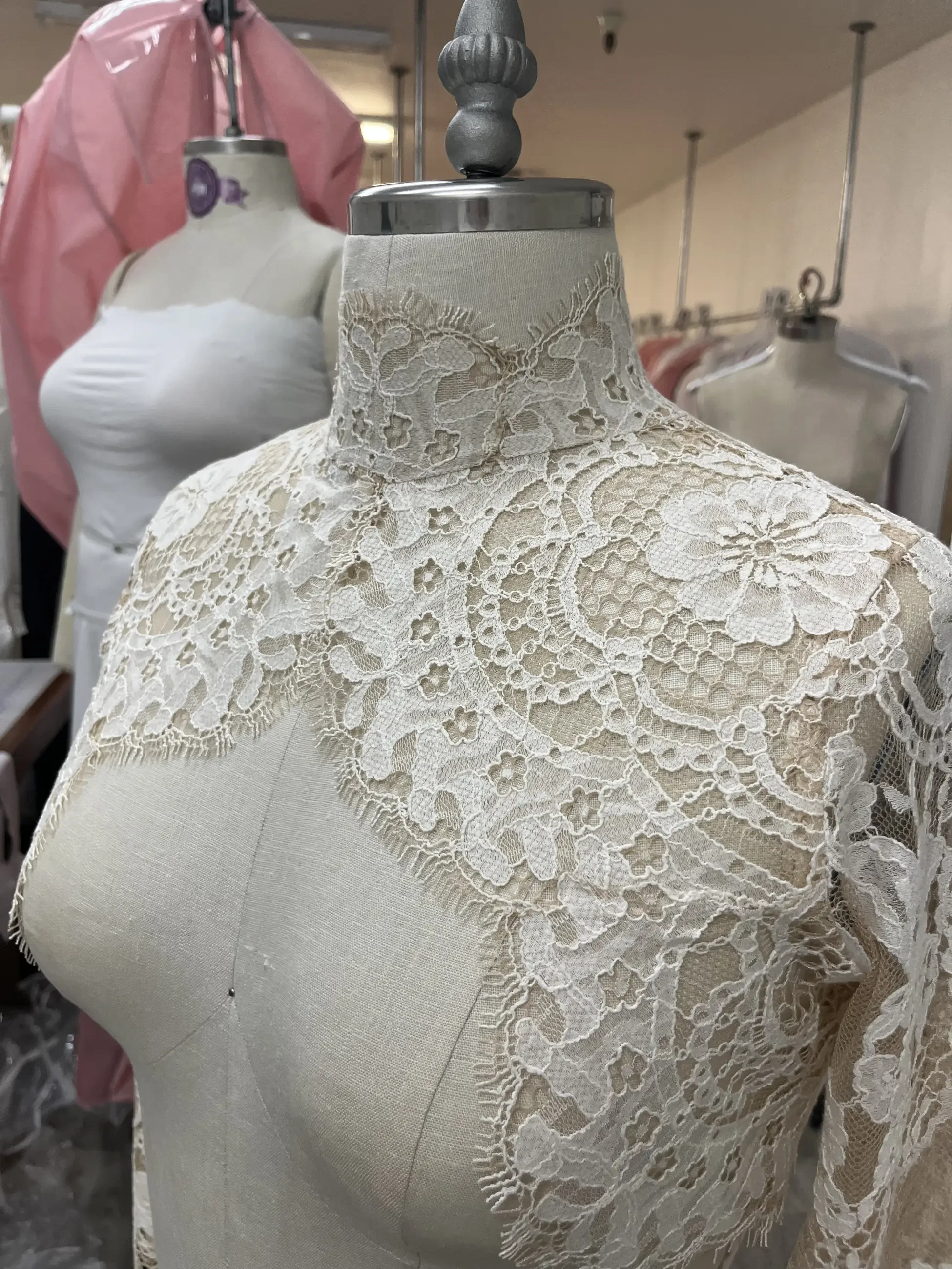 Alterations mobile image